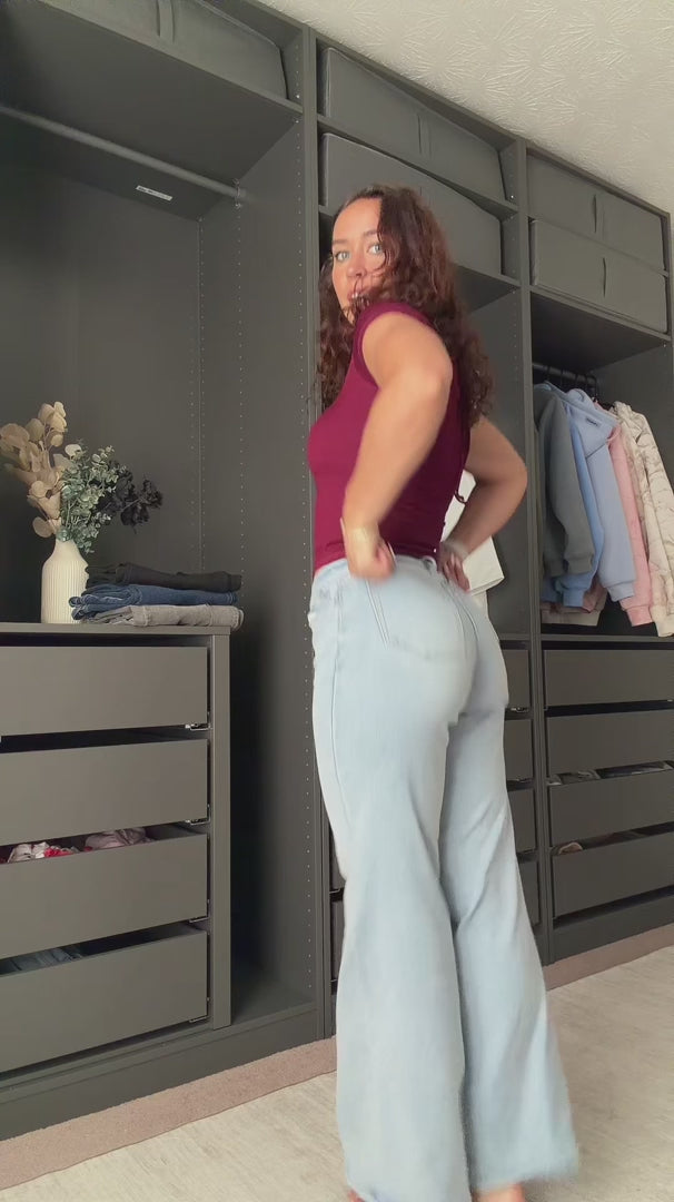 BootyLift jeans try-on 2